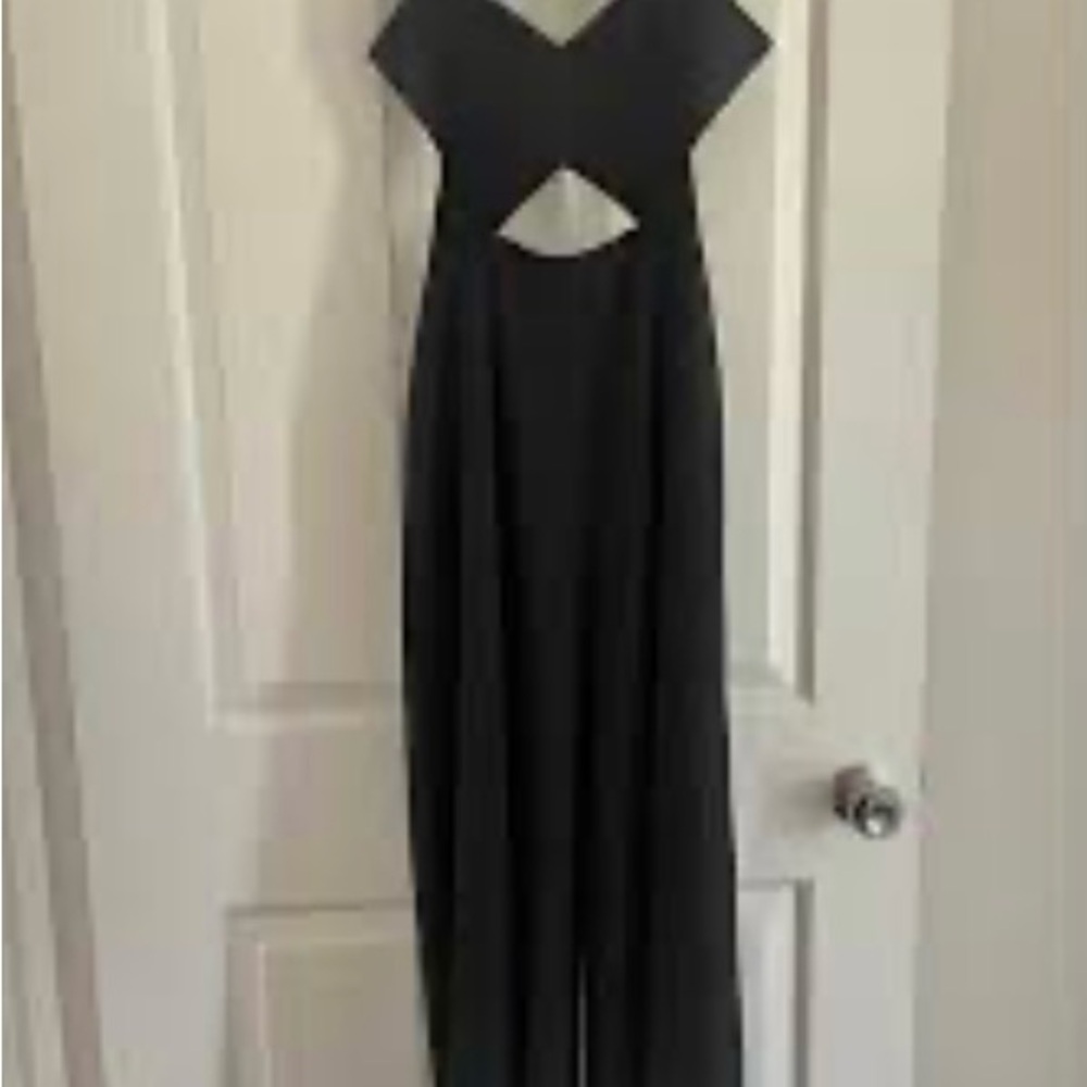 NWT Elegant Black Cutout Jumpsuit with wide leg - Picture 3 of 15